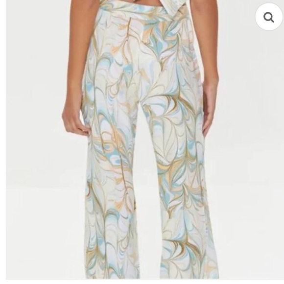 NWT Forever 21 Abstract Swirl Wide Leg Pants S - Picture 3 of 3